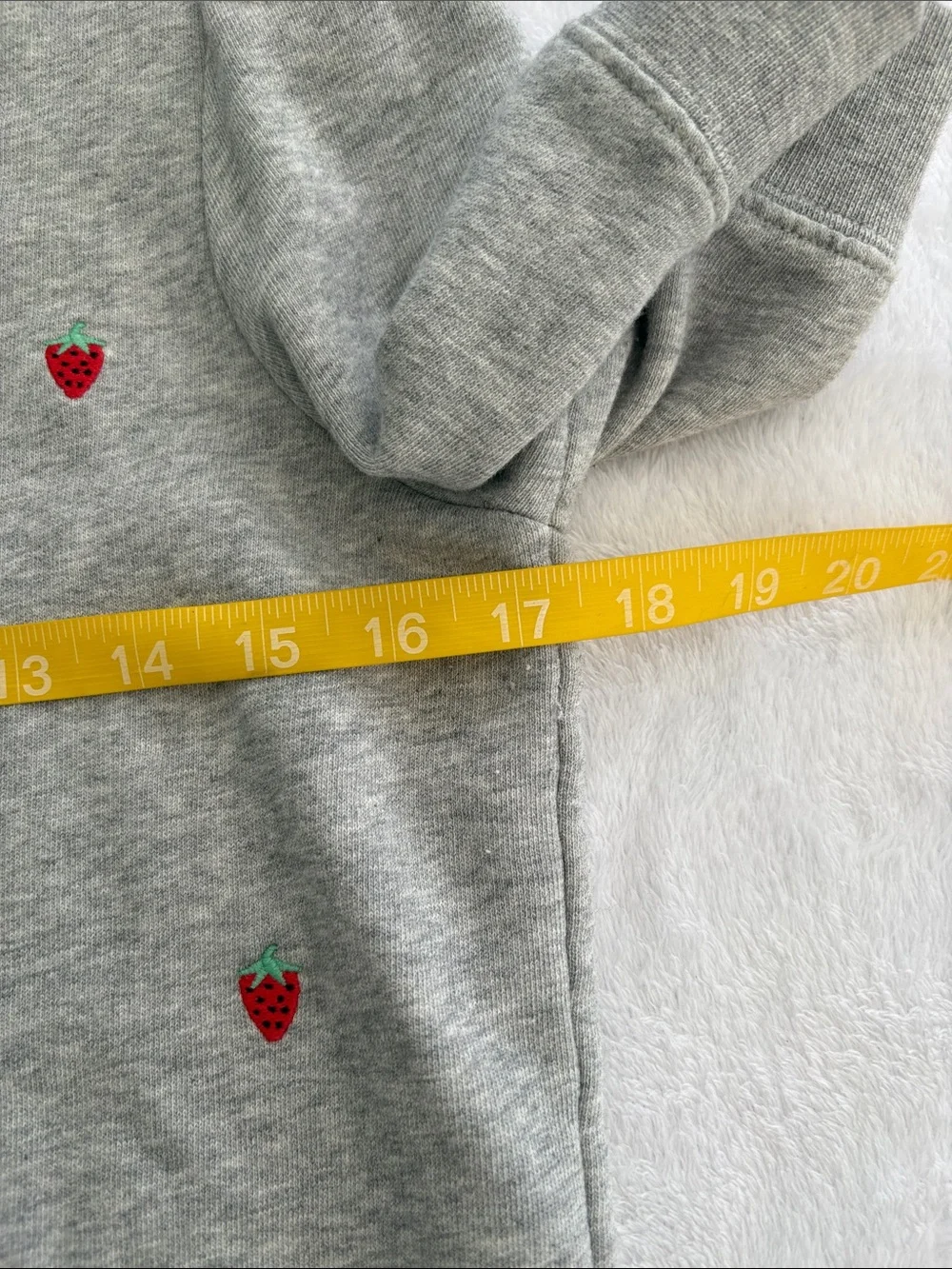Kate Spade size small Grey Strawberry-Print Short Sleeve Sweatshirt cottage core